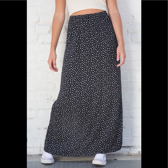 Brandy Melville Dresses & Skirts - Brandy Melville floral phoebe skirt